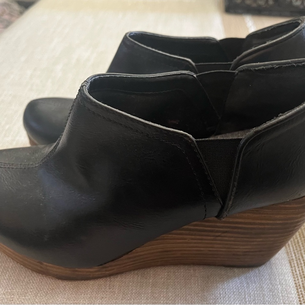 Dr Scholls -Black Wedge Ankle Boots
